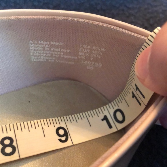 Warm Cream Formal Flats - Picture 3 of 3